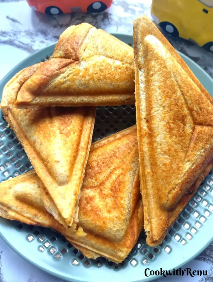 Aloo Toast Sandwich  Potato Toast Sandwich - Cook With Renu