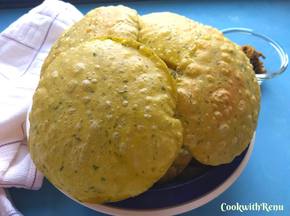 Meethi Puri (Poori) | Fresh Fenugreek leaves Puri