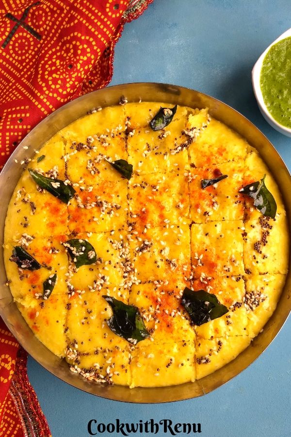 Instant Khaman Dhokla - Soft and spongy this Instant Khaman Dhokla can be done in under 30 minutes and is a perfect vegan and gluten free Breakfast or a snack.