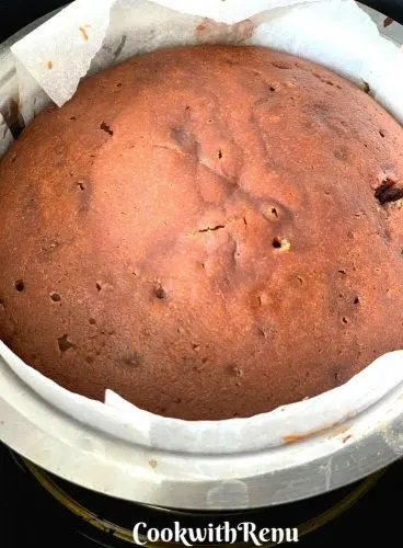 Cake Just baked in pressure cooker