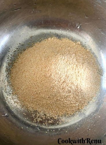 Rajgira flour in a bowl