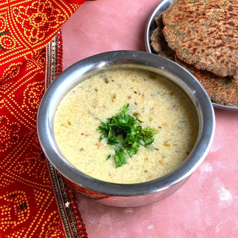 Rajgira or Amaranth flour kadhi is a simple, quick, and delicious kadhi/soup made using Rajgira flour and Yogurt/curd