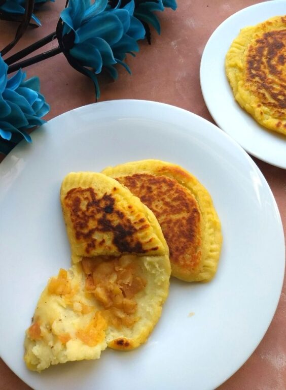 Potato Apple Bread (Irish Cuisine) Cook With Renu
