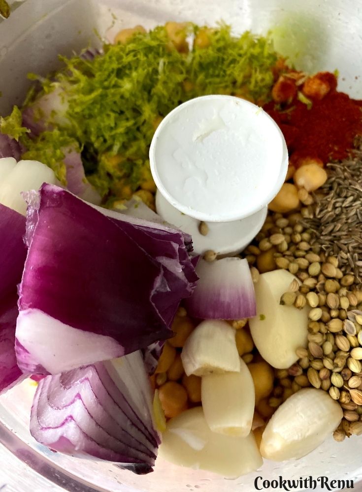 Ingredients in the food processor