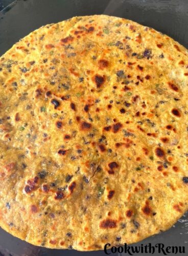 Paratha getting cooked