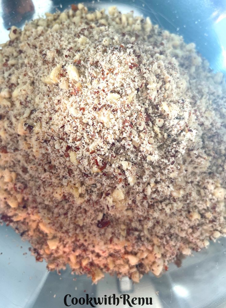 Ground hazelnut in a bowl.