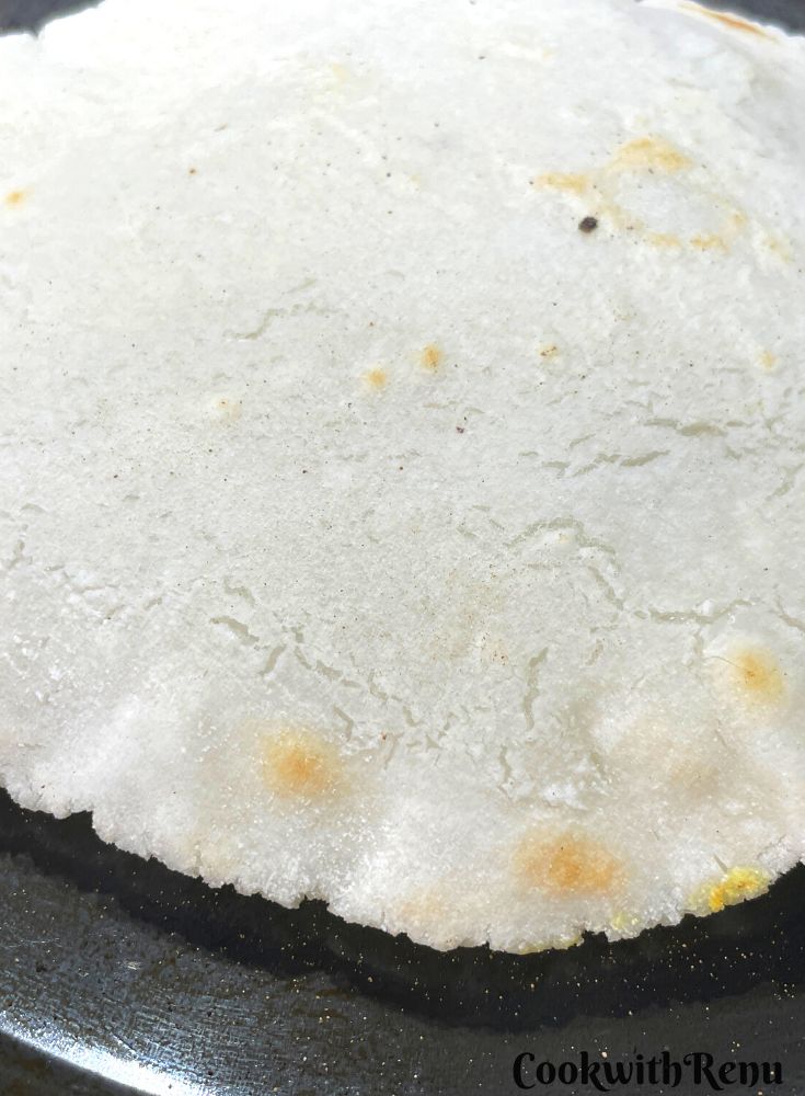 Rice Bhakri Tandalachi Bhakri Rice Flour Bhakri Cook With Renu