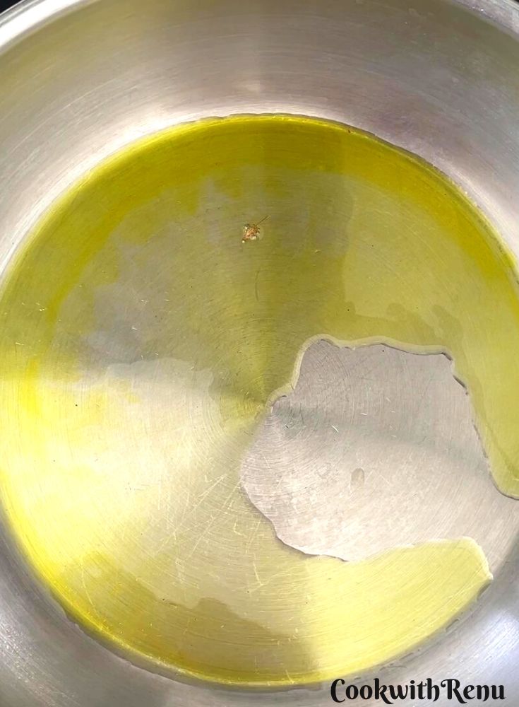 Oil added to the pan.