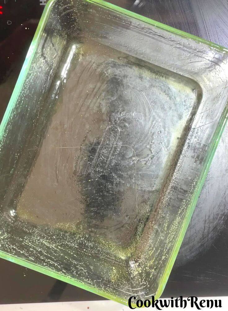 Greasing tray for burfi.