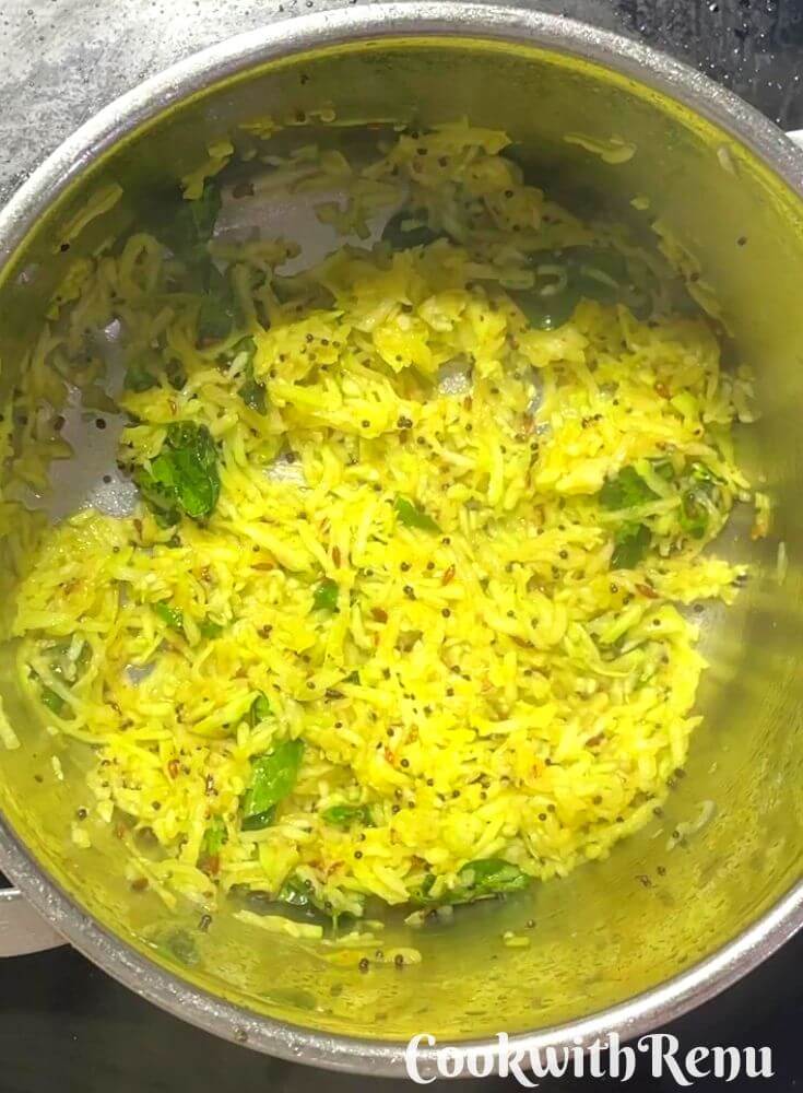 Adding of Dudhi in tempering