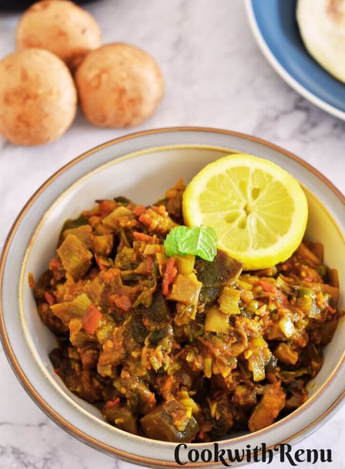 Mushroom Eggplant Stir Fry (Indianstyle Mushroom Baingan Masala