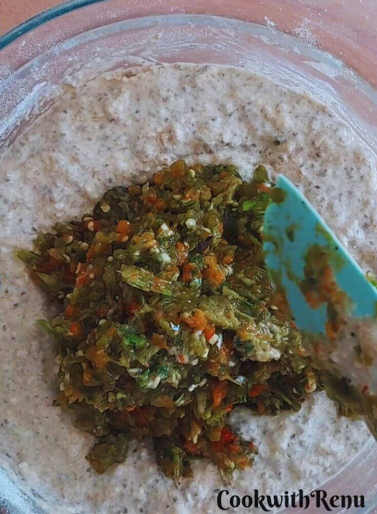 Pepper and Onion added in Bread flour